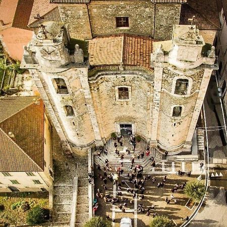 Casa Vacanze Porta Manfredi Arce المظهر الخارجي الصورة