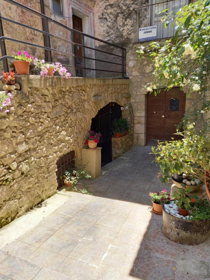 Casa Vacanze Porta Manfredi Arce المظهر الخارجي الصورة
